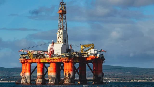 BP обнаружила крупнейшее за 25 лет нефтяное месторождение в Бразилии