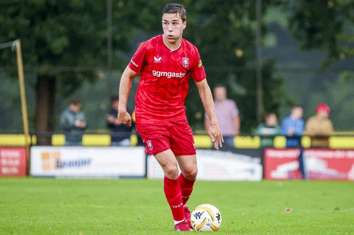 Omonia verpflichtet Carel Eiting von Twente