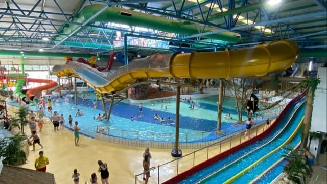 Tragödie in Großbritannien: 4-jähriges Mädchen stirbt in Wasserpark