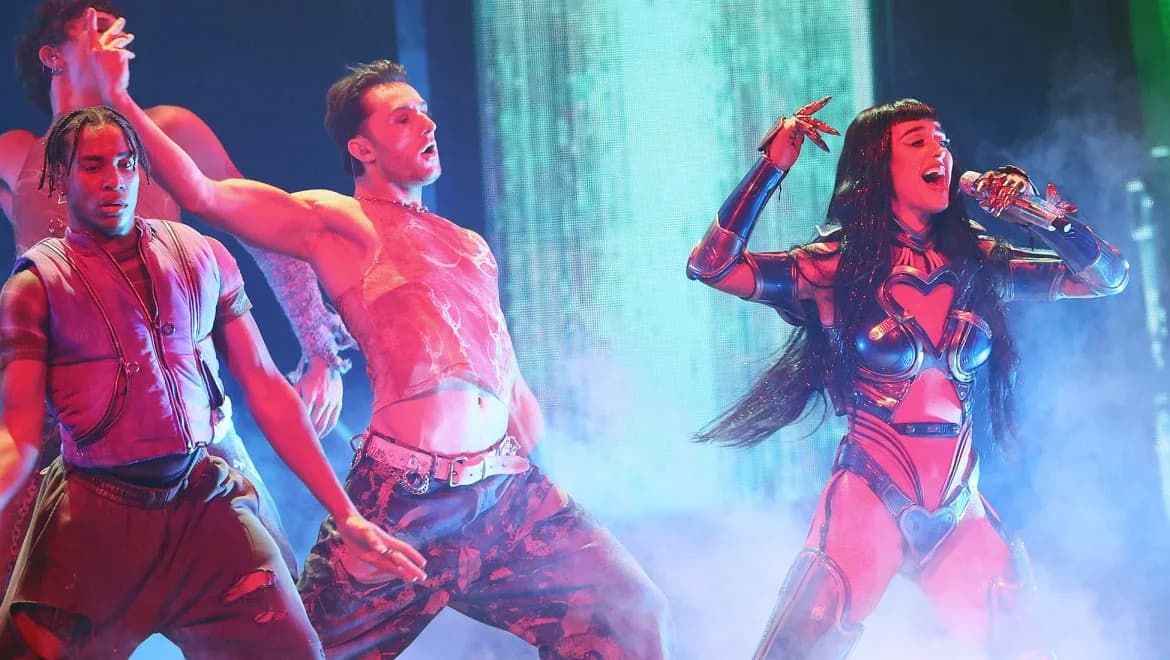 Katy Perry: Θαυμάστριά της λιποθύμησε στη σκηνή – Η αντίδραση της τραγουδίστριας