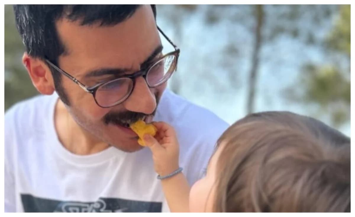 ואסיליס חרלמפוס: רגע מתוק עם בנו באינסטגרם