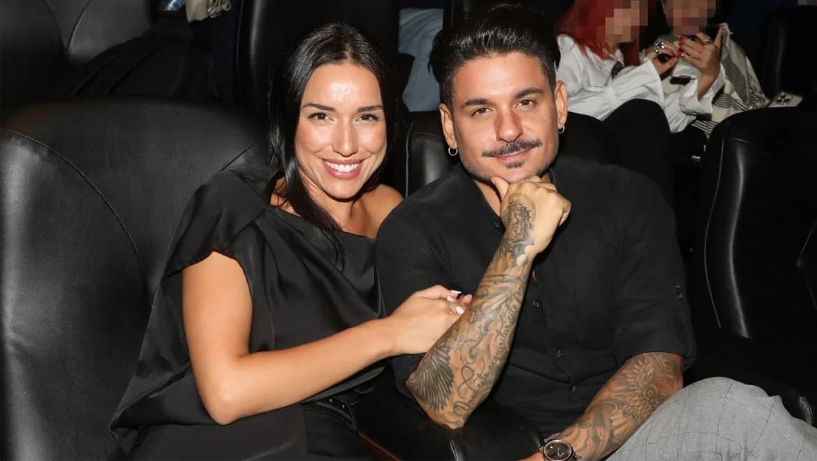 Stan and Vera Sotiropoulou: Their Modern Apartment