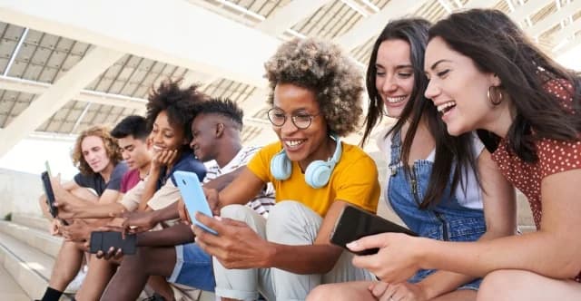 EY Survey: Gen Z Priorities Focus on Financial Independence, Mental Health