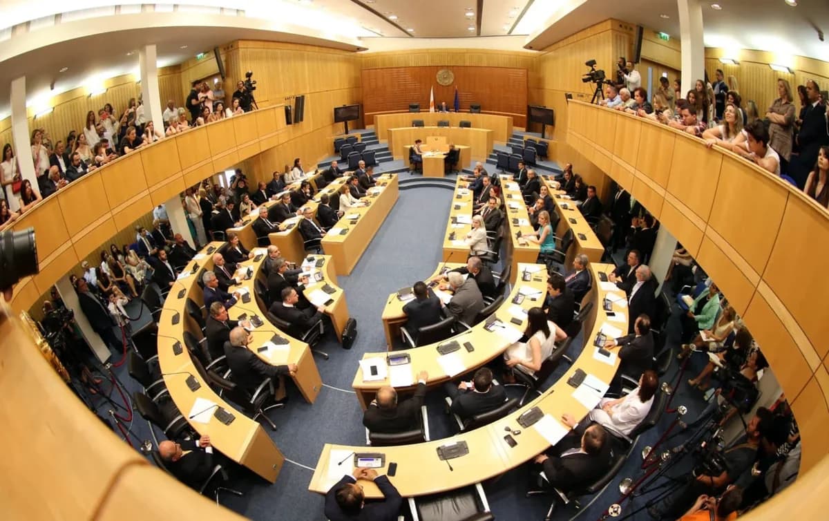 Βουλή: Αποδεκτή η αναπομπή για κτηνοτροφικές περιοχές