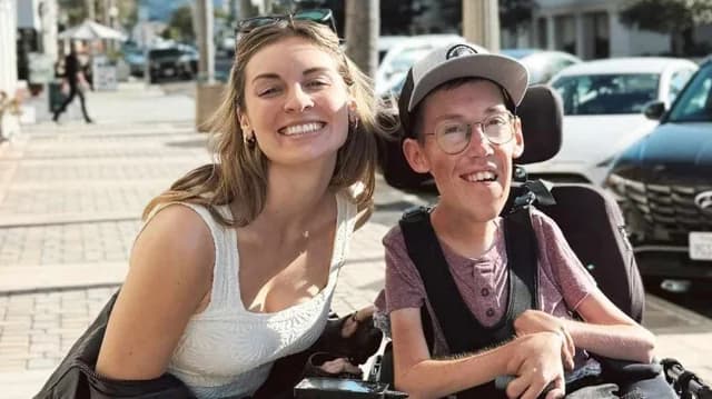 Married couple responds to doubts about their love (vid)