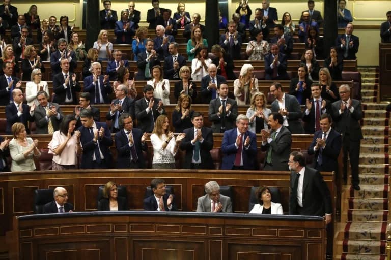 Spanien: Rücktrittswelle von Politikern wegen falscher Abschlüsse