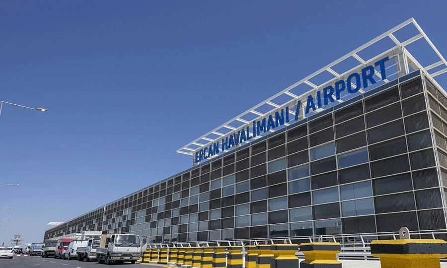 Diputado británico Afzal Khan llega a territorios ocupados vía aeropuerto ilegal