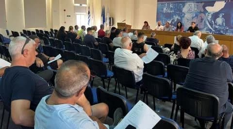 Huelga de autobuses en Lárnaca continúa por octavo día
