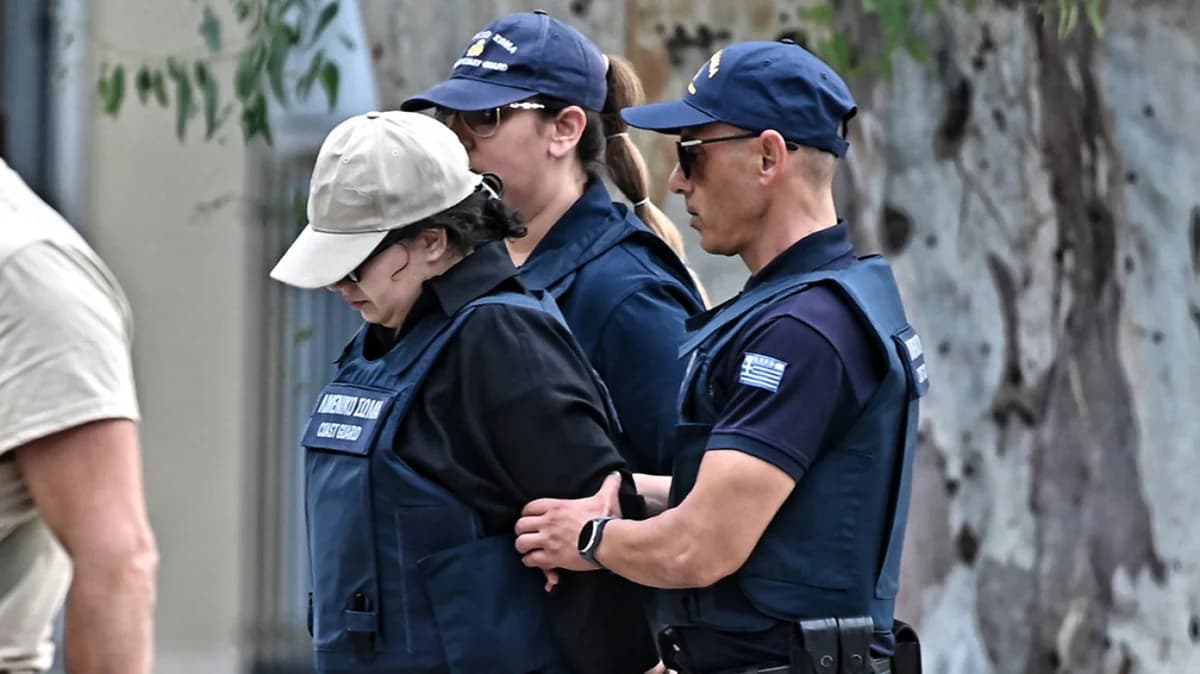 Palaio Faliro: 32-Jährige wegen des Todes der 3-jährigen Jenna in Untersuchungshaft