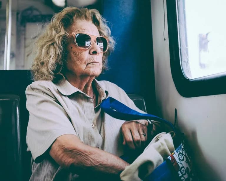 EE. UU.: Aumento de trabajadores mayores de 80 años debido a la pobreza – ¿Llegará a Europa?