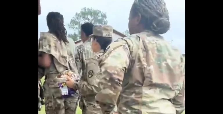 Tiroteo en base militar de EE. UU.: Cinco soldados heridos