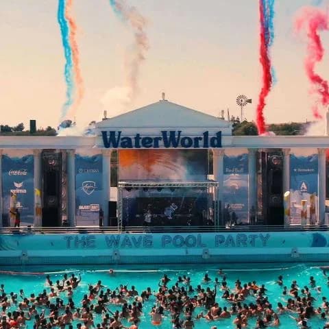 Wave Fest в WaterWorld Waterpark Айя-Напа