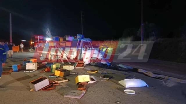 Τραγωδία στην Αχαΐα: 60χρονος νεκρός σε σύγκρουση νταλίκας με φορτηγάκι