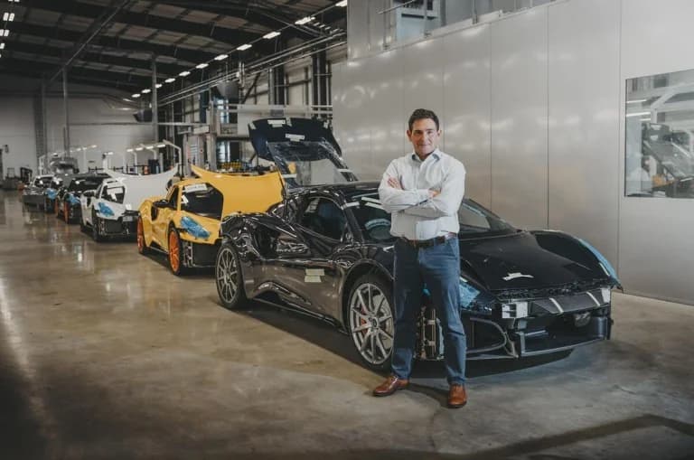 Lotus: Umstrukturierungen und Abgänge – Was sucht das Unternehmen in den USA?