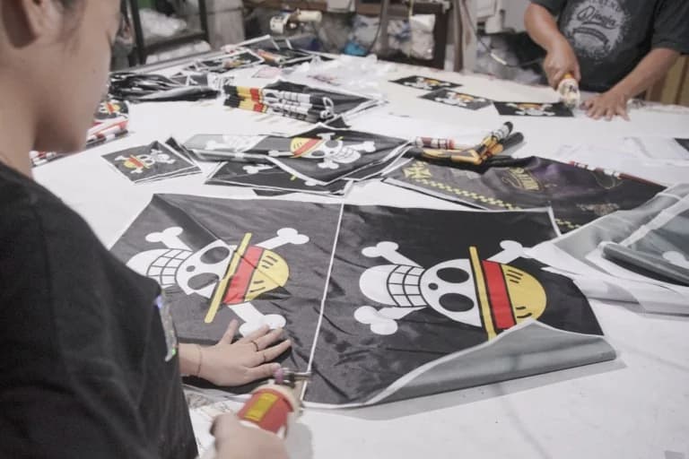Indonesia: Bandera de One Piece como símbolo de resistencia
