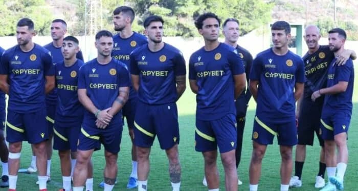 AEL Freundschaftsspiel gegen E.N. Paralimniou Ivan Tričkovski gewidmet