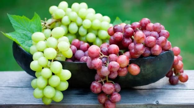 Por qué las uvas se consideran un 'superalimento'