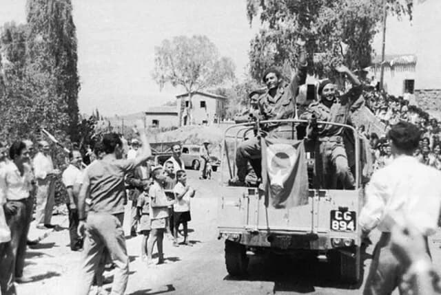 Турецкие празднования бомбардировок Тиллирии в 1964 году на Кипре