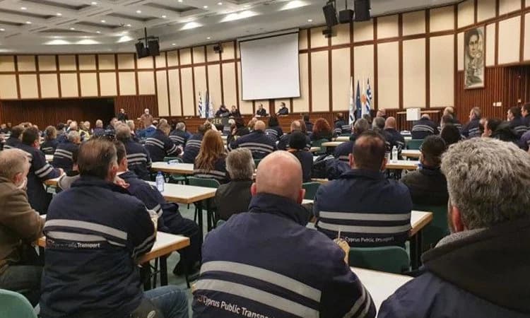 Larnaca: Bus Drivers Return to Work After Strike