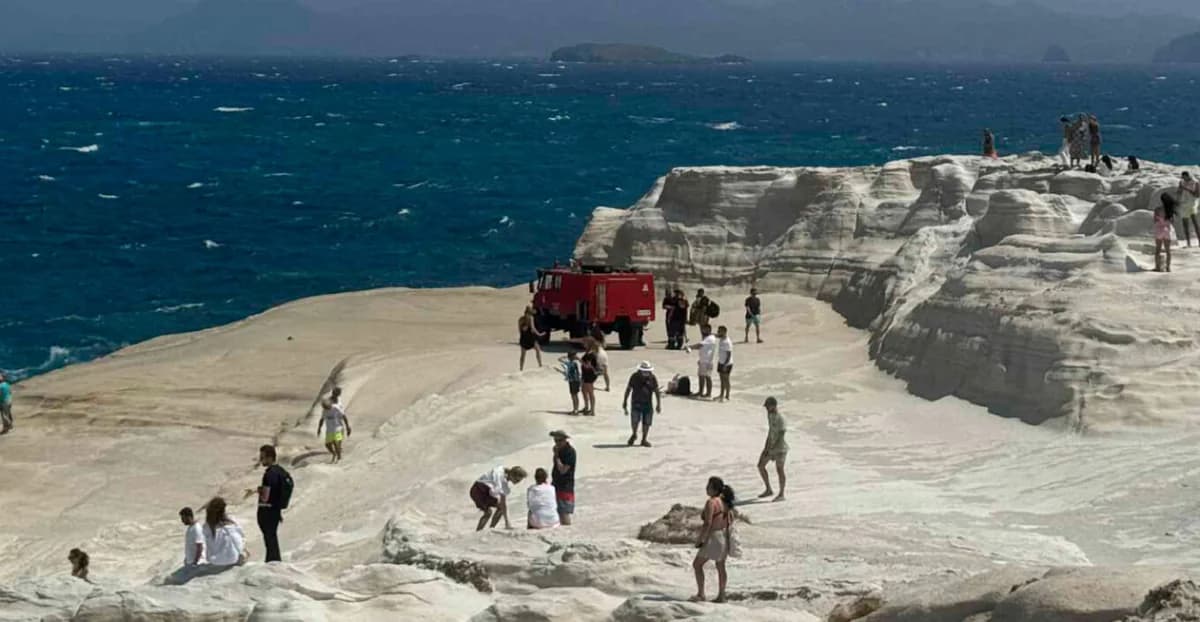 Τραγωδία στη Μήλο: Ζευγάρι τουριστών πνίγηκε στο Σαρακήνικο