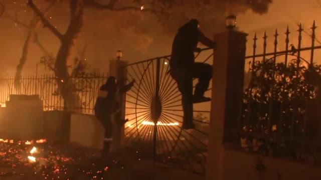 תימארי: מתנדבים מצילים בית משריפה – סרטון