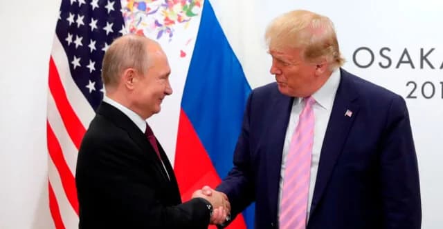 Трамп объявил о встрече с Путиным на Аляске, намекнув на обмен территориями
