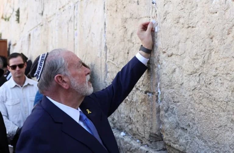 Israel: Embajador de EE. UU. ataca al Primer Ministro del Reino Unido por el plan de Gaza