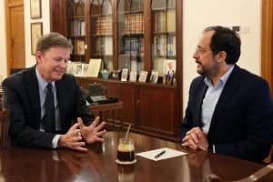 Λετυμπιώτης: Συγκατάθεση Κυβέρνησης σε πρόταση ΟΗΕ για αντικατάσταση Στιούαρτ