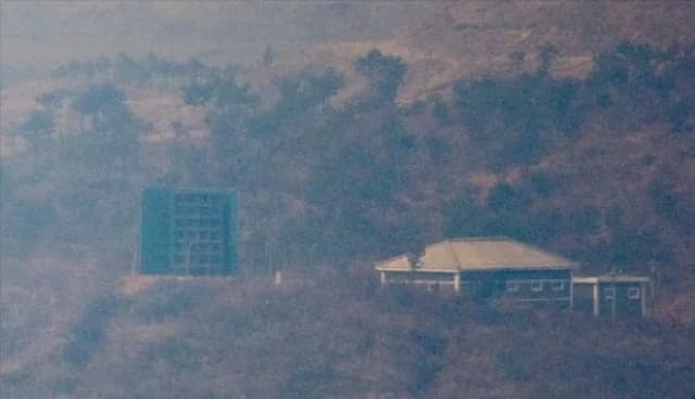 Βόρεια Κορέα: Αποσυναρμολόγηση μεγαφώνων προπαγάνδας στα σύνορα