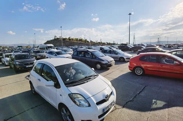 Αυξημένη κίνηση στα διόδια Ελευσίνας και στο λιμάνι του Πειραιά