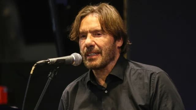 Στράτος Τζώρτζογλου: «Όταν έφυγε η μητέρα μου, έχασα κάθε νόημα»