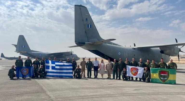 Μητσοτάκης: Ελληνικά αεροσκάφη έριξαν 8,5 τόνους τροφίμων στη Γάζα