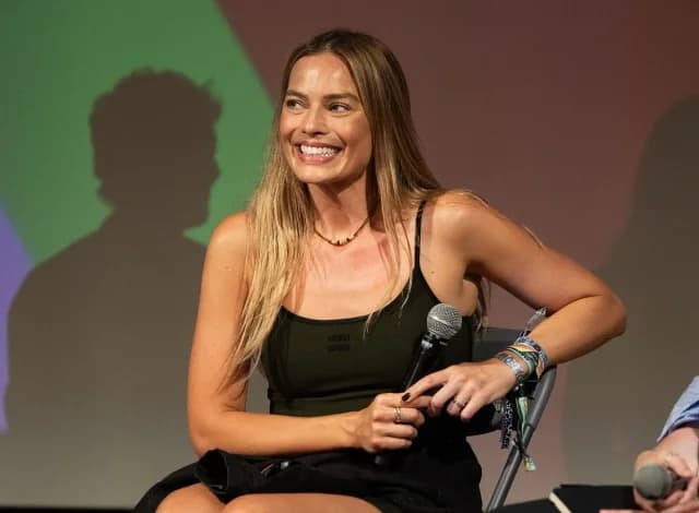 Margot Robbie: Unkenntlich mit neuer Sommerfrisur