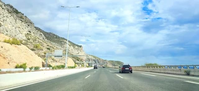 Ya está abierto el desvío de Agios Nikolaos en la carretera Vonitsa-Lefkada
