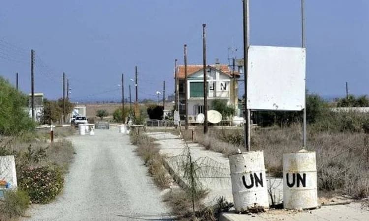 Παχύαμμος: Αίτημα για διάνοιξη οδοφράγματος στα Κόκκινα