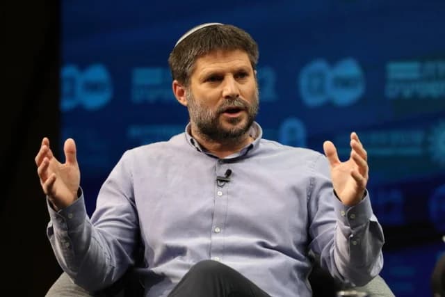 Israel: Ministro de extrema derecha exige un plan más duro para Gaza