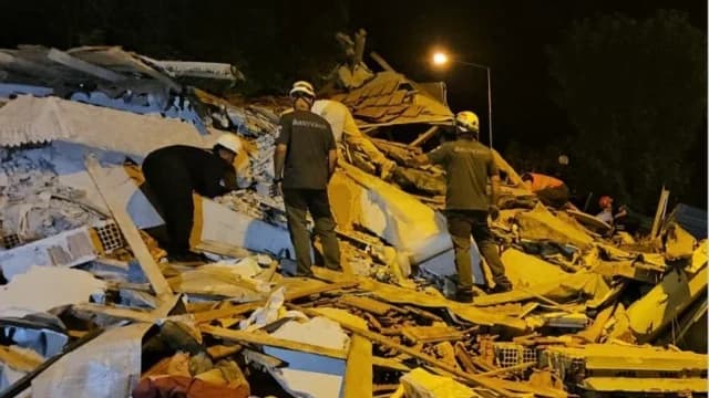 טורקיה: רעידת אדמה הותירה הרוג אחד ו-29 פצועים