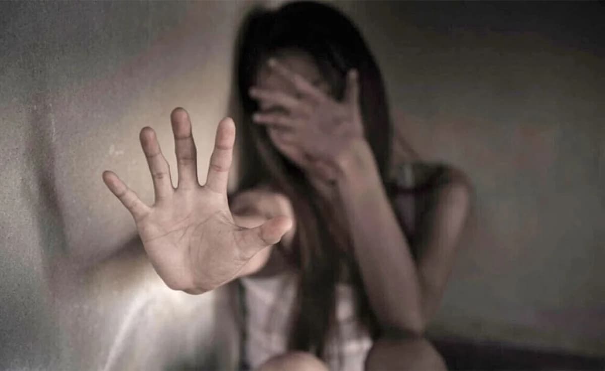 В Пафосе арестована 44-летняя женщина за похищение и торговлю 48-летней женщиной