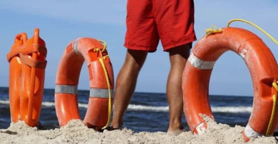 Gemeinde Paralimni-Deryneia sucht Rettungsschwimmer