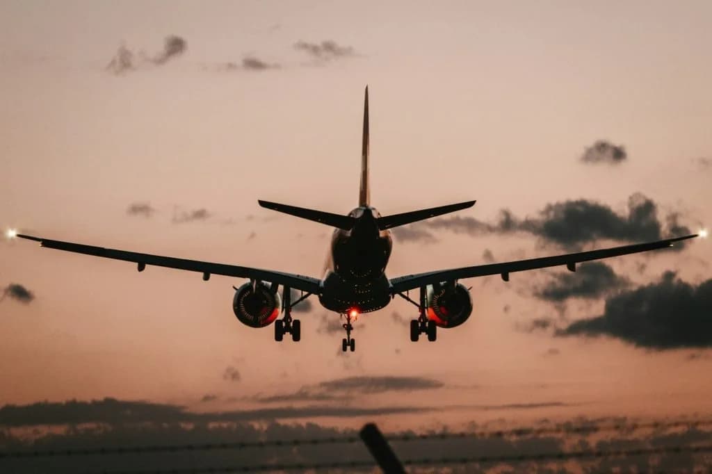 Aterrizaje abortado de vuelo Lárnaca-Tesalónica: Otro avión en la pista