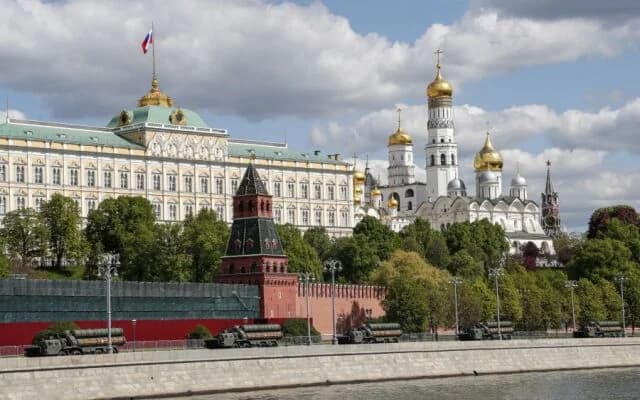 Война в Украине: Атаки дронов на Москву и российские регионы – трое погибших