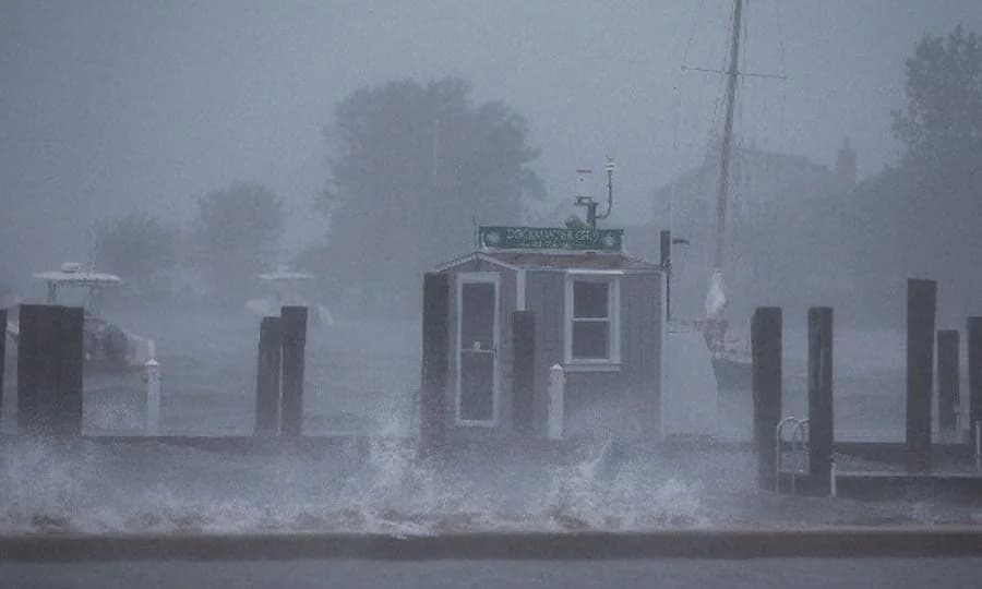 EE.UU.: Tormenta tropical Erin se forma cerca de Cabo Verde