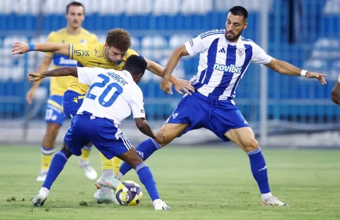 Amistoso: Anorthosis - APOEL 0-0 (Descanso)
