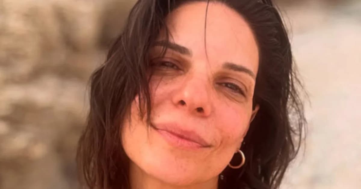 Marina Aslanoglou: Escapada de verano a Folegandros
