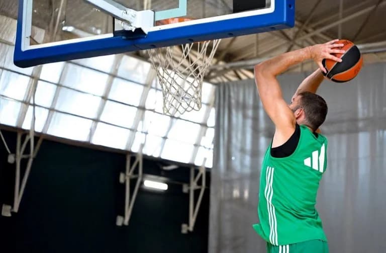 Panathinaikos: Rogkavopoulos' erstes Training (Fotos)