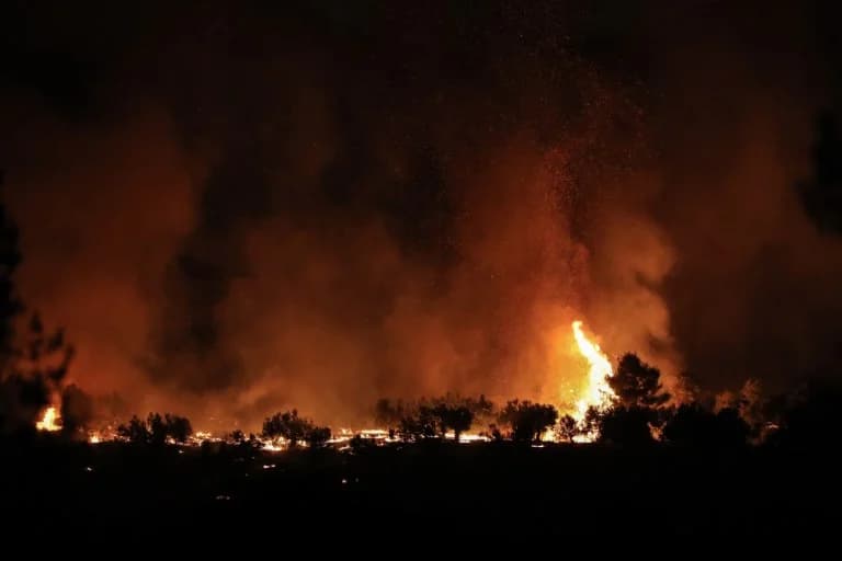Fire in Stamna: Battle to Save Homes