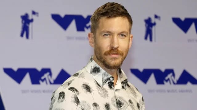 Calvin Harris: Mourning Rooster Smoky Killed by Dogs