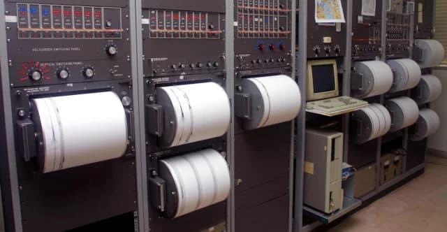 4.7 Magnitude Earthquake Strikes Off Nisyros