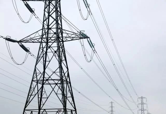 Τερματίστηκαν οι αποκοπές καταναλωτικού φορτίου, ανακοίνωσε ο ΔΣΜΚ