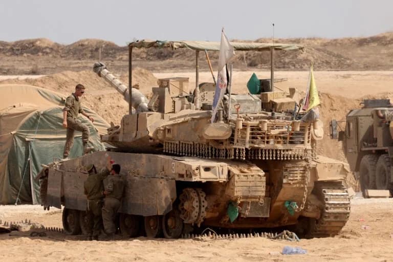 Israeli Forces Intensify Bombardment of Gaza City